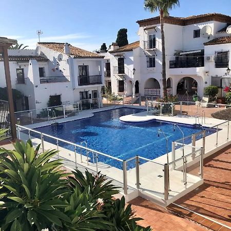 Nueva Nerja Pueblo Andaluz Casa Grafton Villa Екстериор снимка