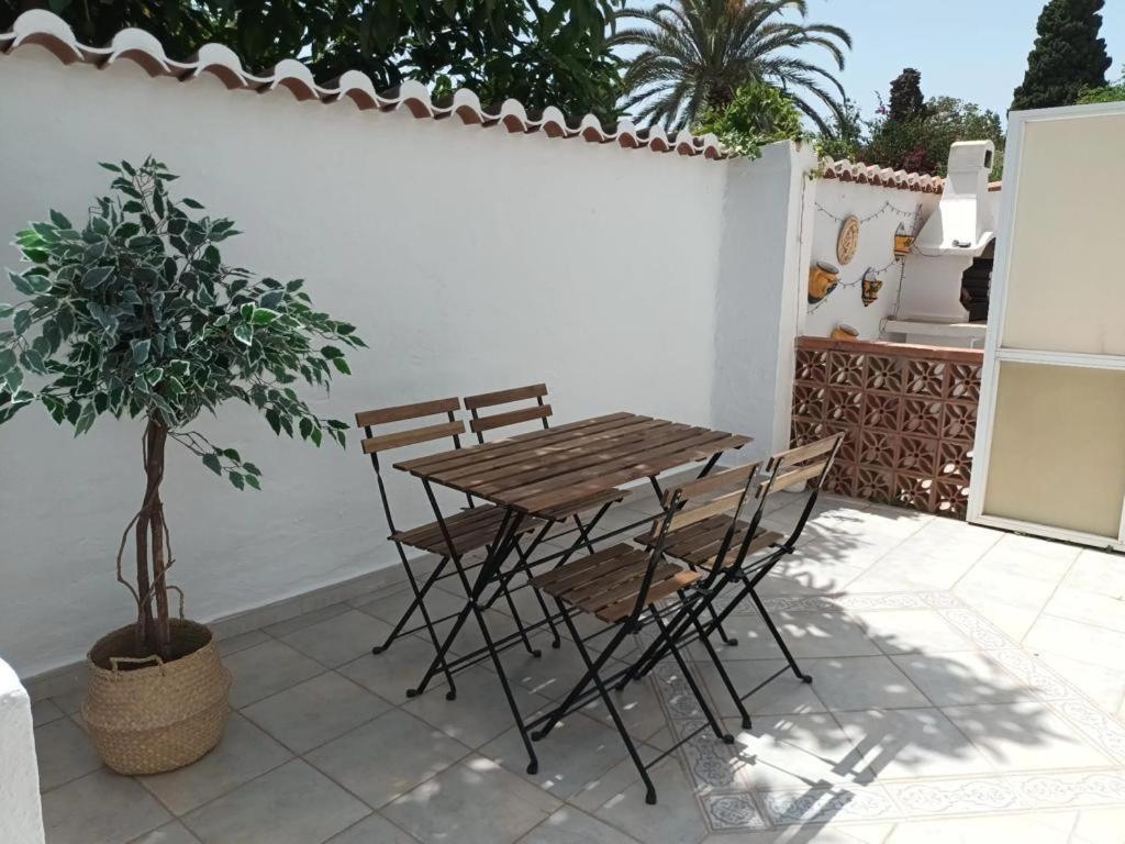 Nueva Nerja Pueblo Andaluz Casa Grafton Villa Екстериор снимка